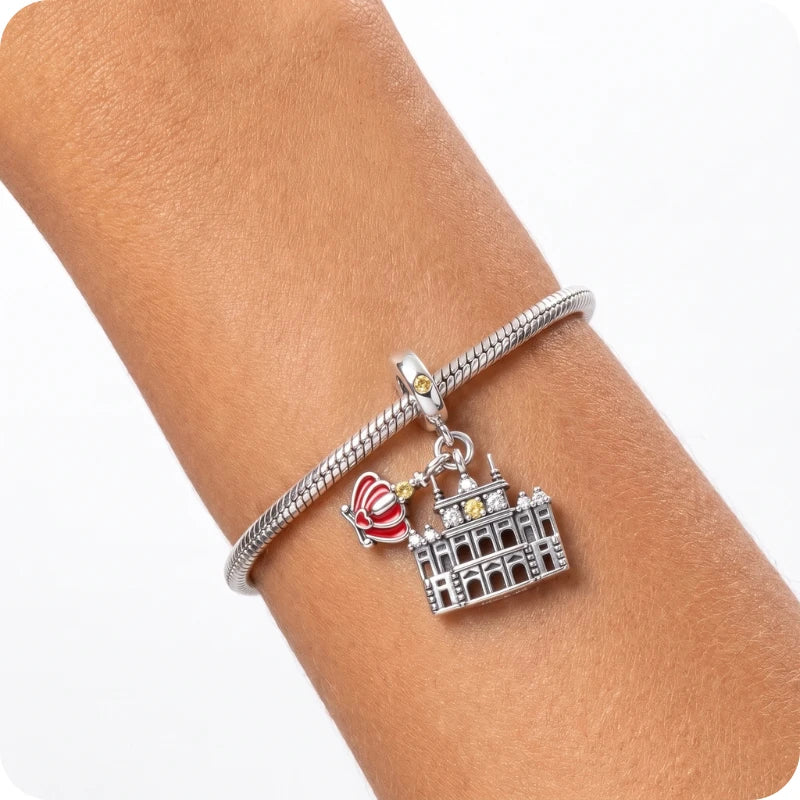 Berloque Classic London em Prata 925
