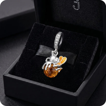 Berloque Gota de Mel em Prata 925