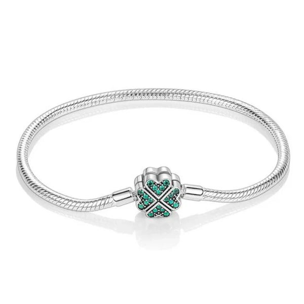 Pulseira de Berloque - Delicate Luck